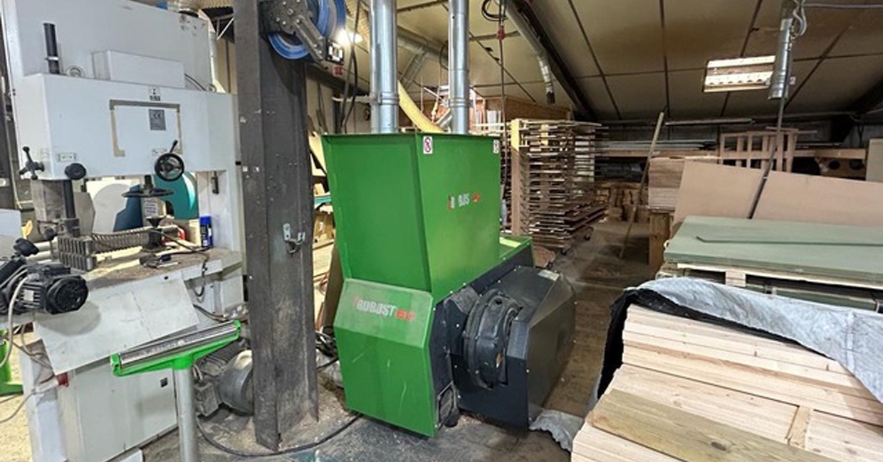 Briquette Machines helping “Quality Pods Wales” reach sustainability goals
