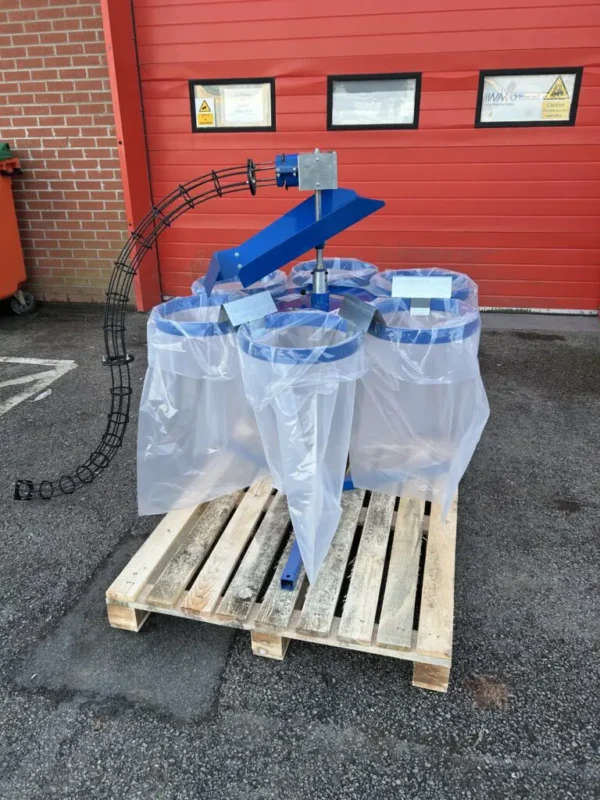 IWM Six Bag Carousel Unit with Top Loading