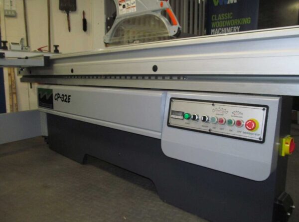 Dominion CP32-E panelsaw